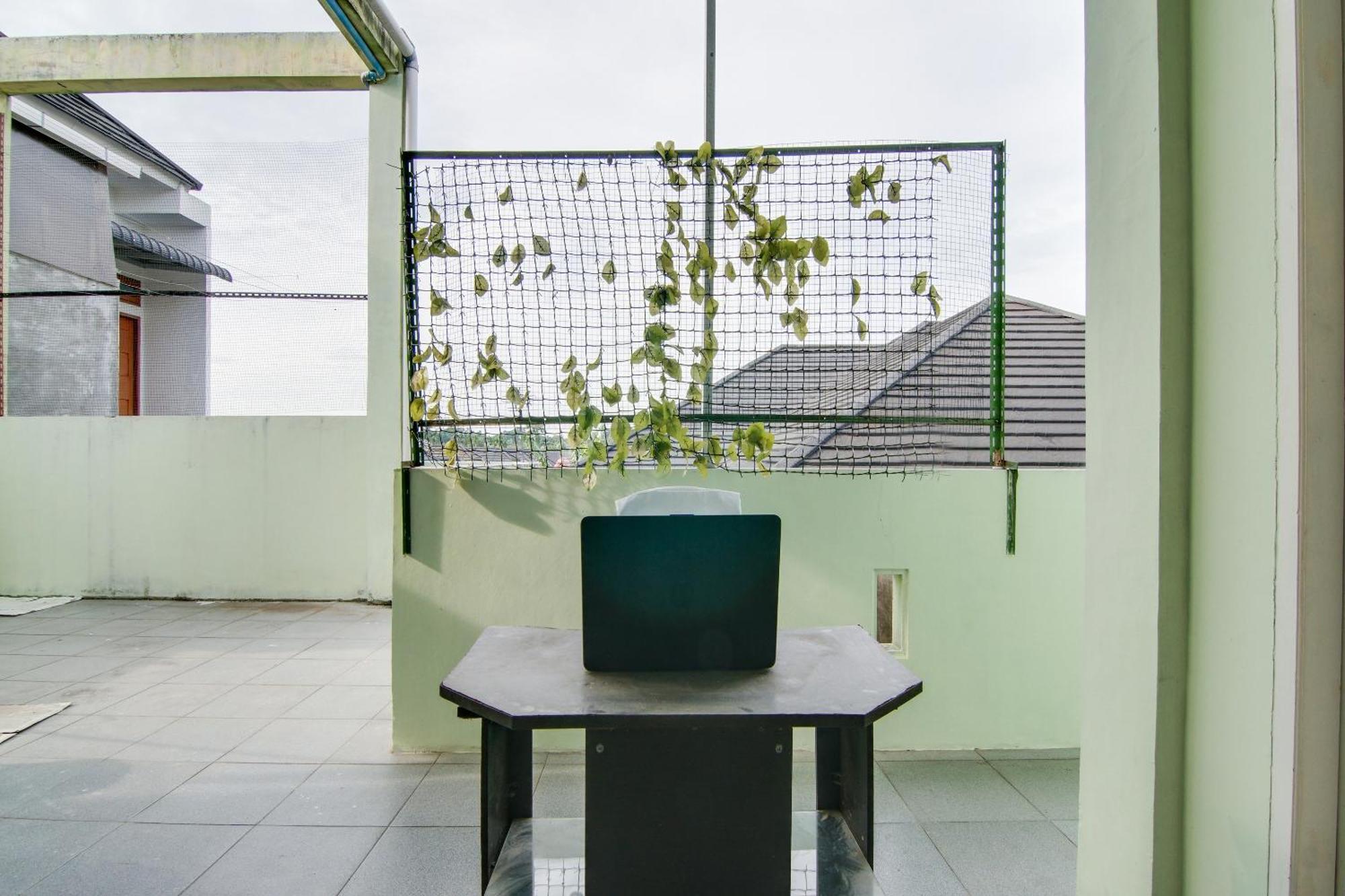 Spot On 91858 Raja Homestay Syariah 北干巴鲁 外观 照片