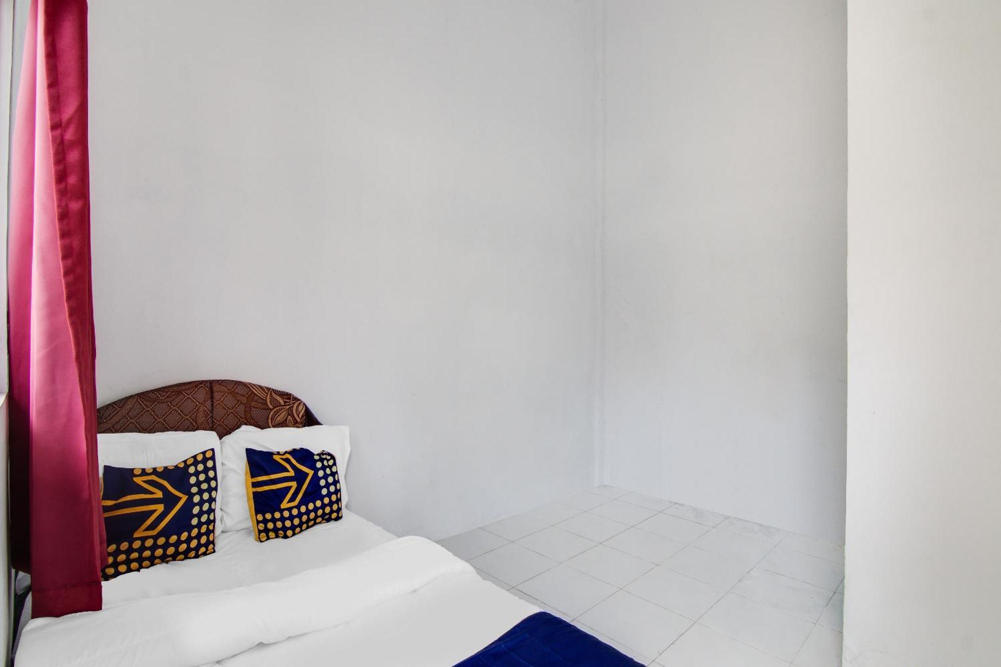 Spot On 91858 Raja Homestay Syariah 北干巴鲁 外观 照片