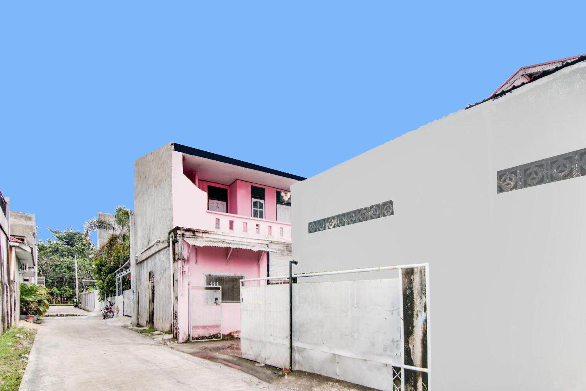 Spot On 91858 Raja Homestay Syariah 北干巴鲁 外观 照片