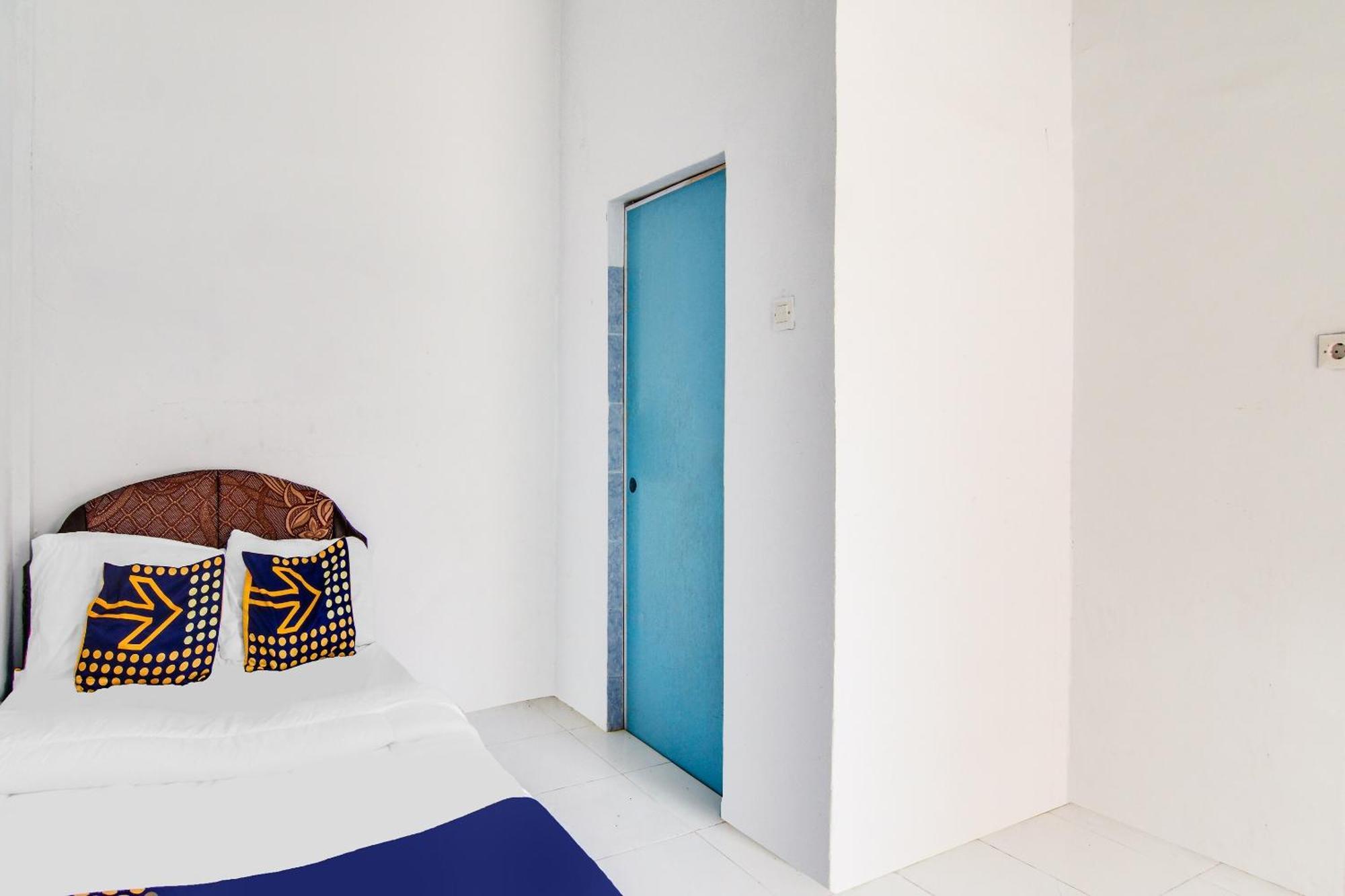 Spot On 91858 Raja Homestay Syariah 北干巴鲁 外观 照片